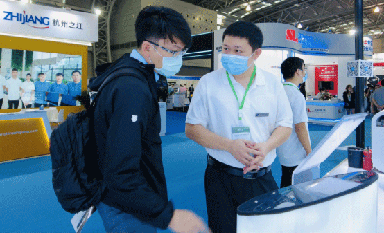 米兰(MILAN)3.gif